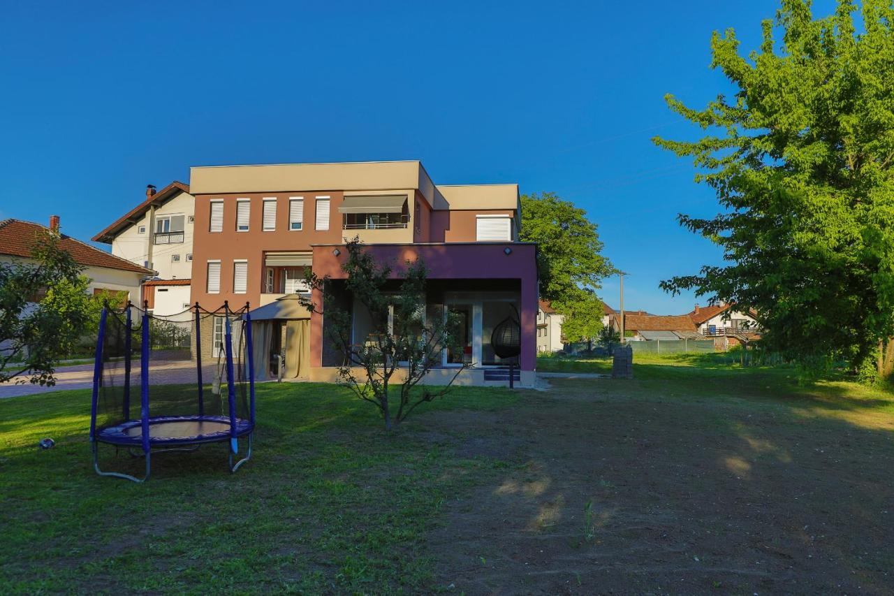 Bihać Apartment Vila Tara מראה חיצוני תמונה
