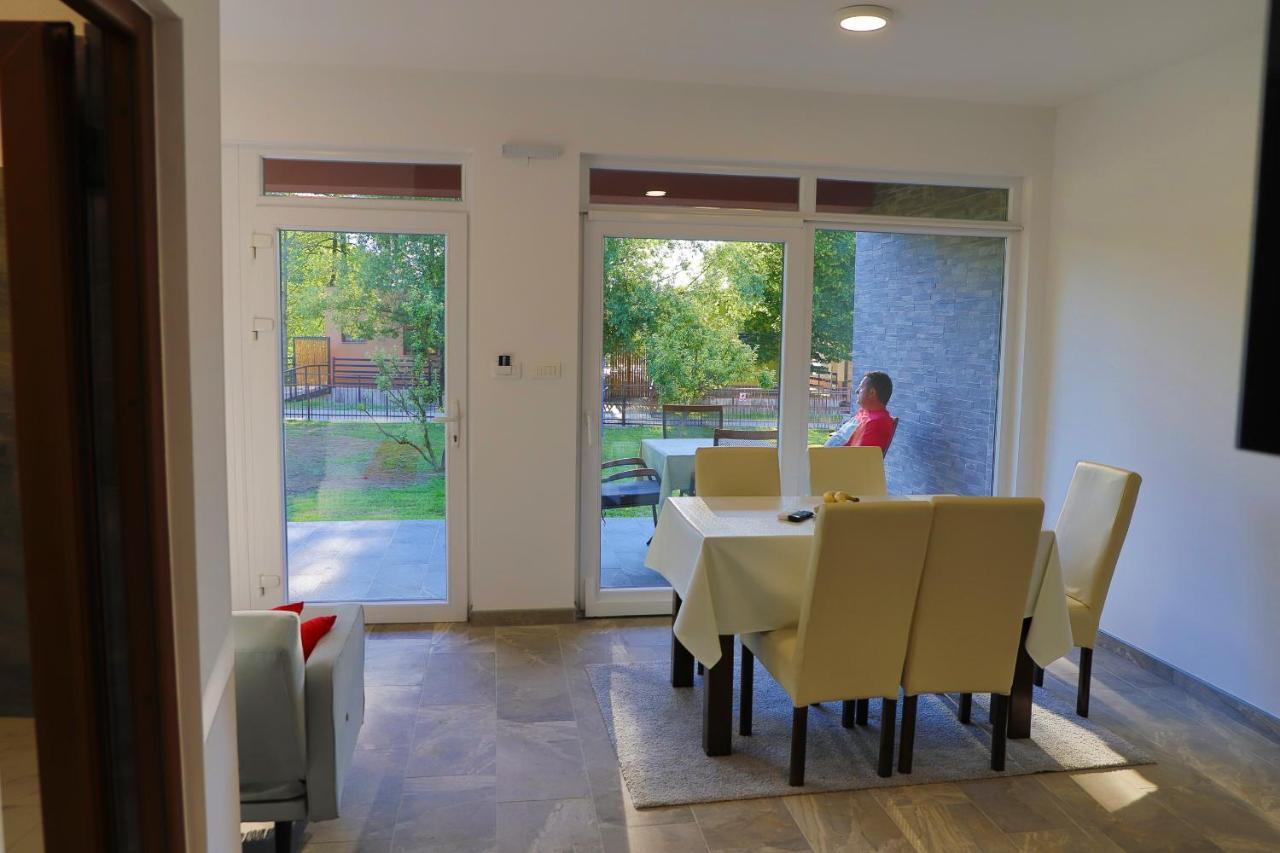 Bihać Apartment Vila Tara מראה חיצוני תמונה